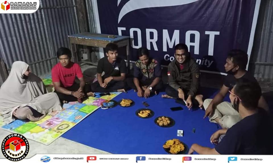 BAWASLU SIDRAP GELAR DISKUSI DENGAN ORGANISASI KEPEMUDAAN