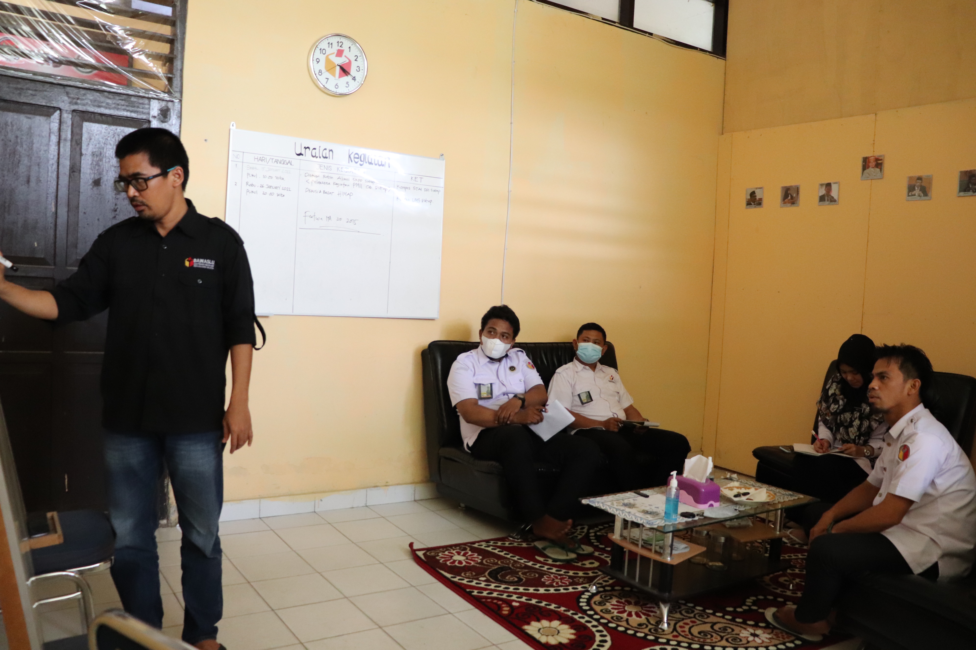 Andi Syaiful Pimpin Rapat Internal Divisi PHL