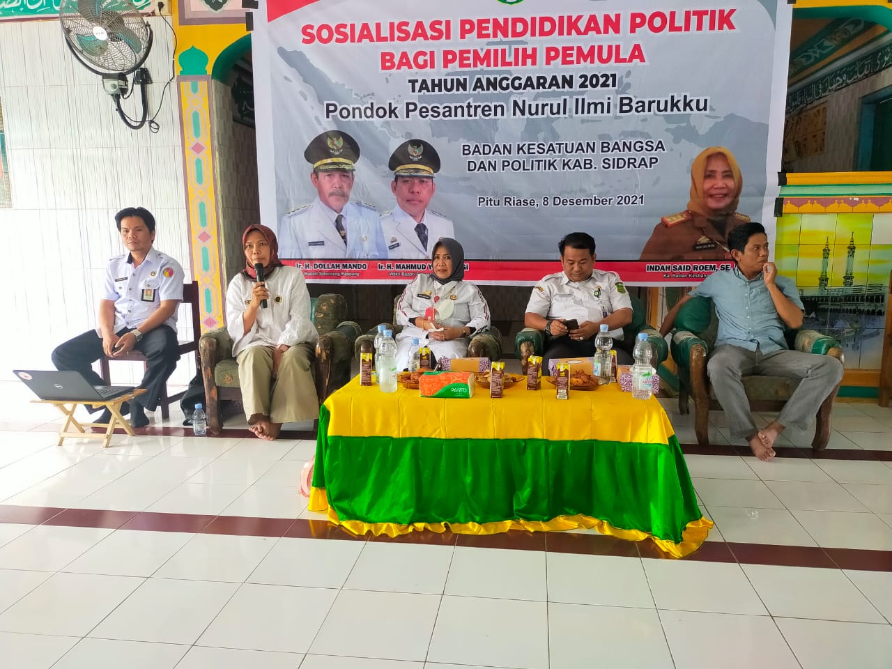 Ketua Bawaslu Sidrap Menjadi Narasumber bagi Pemilih Pemula di Pondok Pesantren Nurul Ilmi