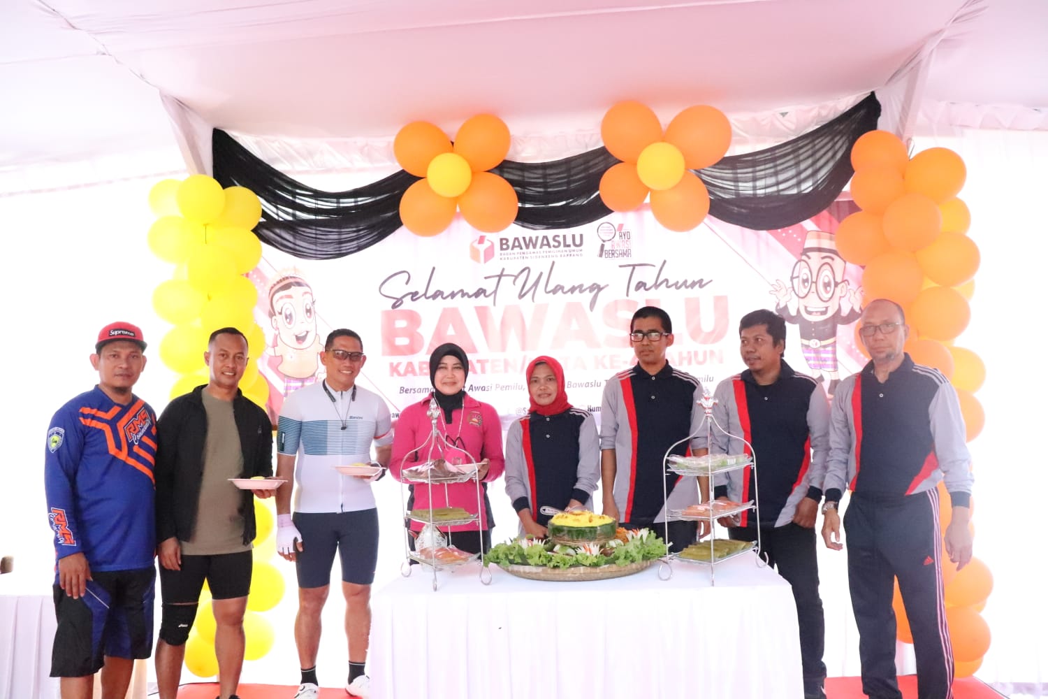 Bawaslu Sidrap bersama Kapolres dan Dandim rayakan HUT Ke-4 Bawaslu Kabupaten/Kota
