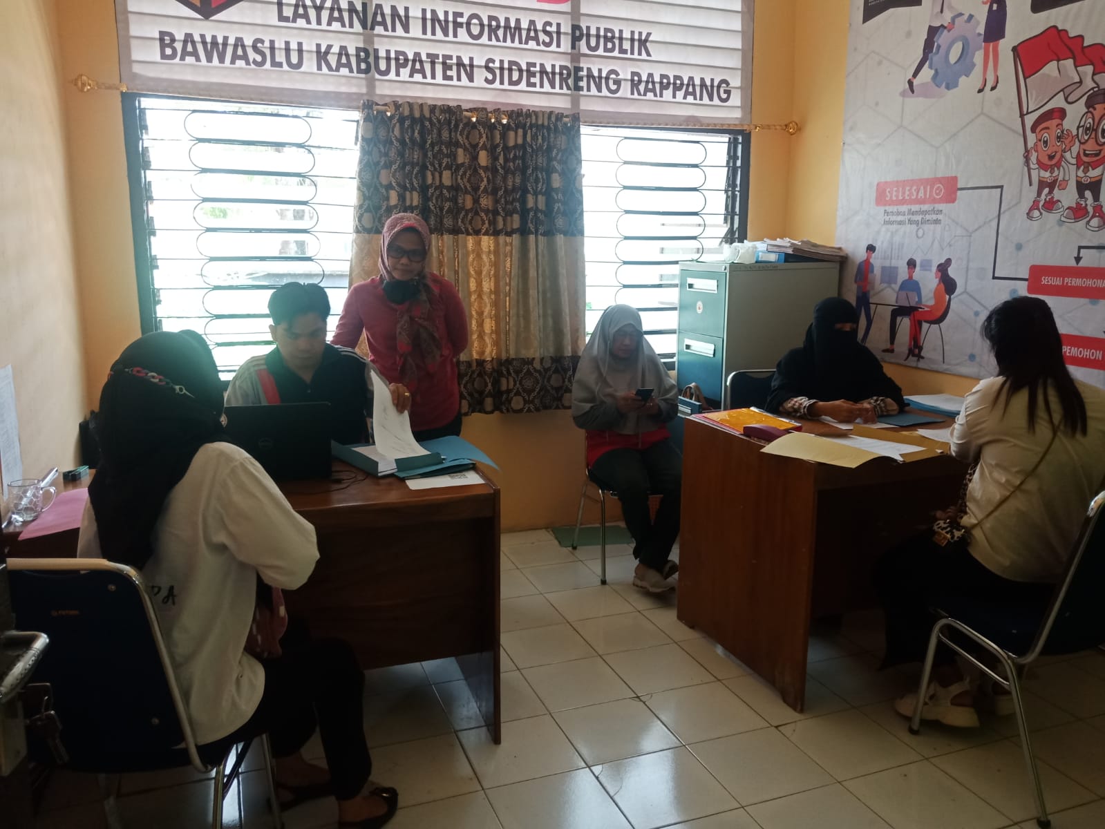 Hari Terakhir, Bawaslu Sidrap Terima 133 Berkas Pendaftaran Panwascam