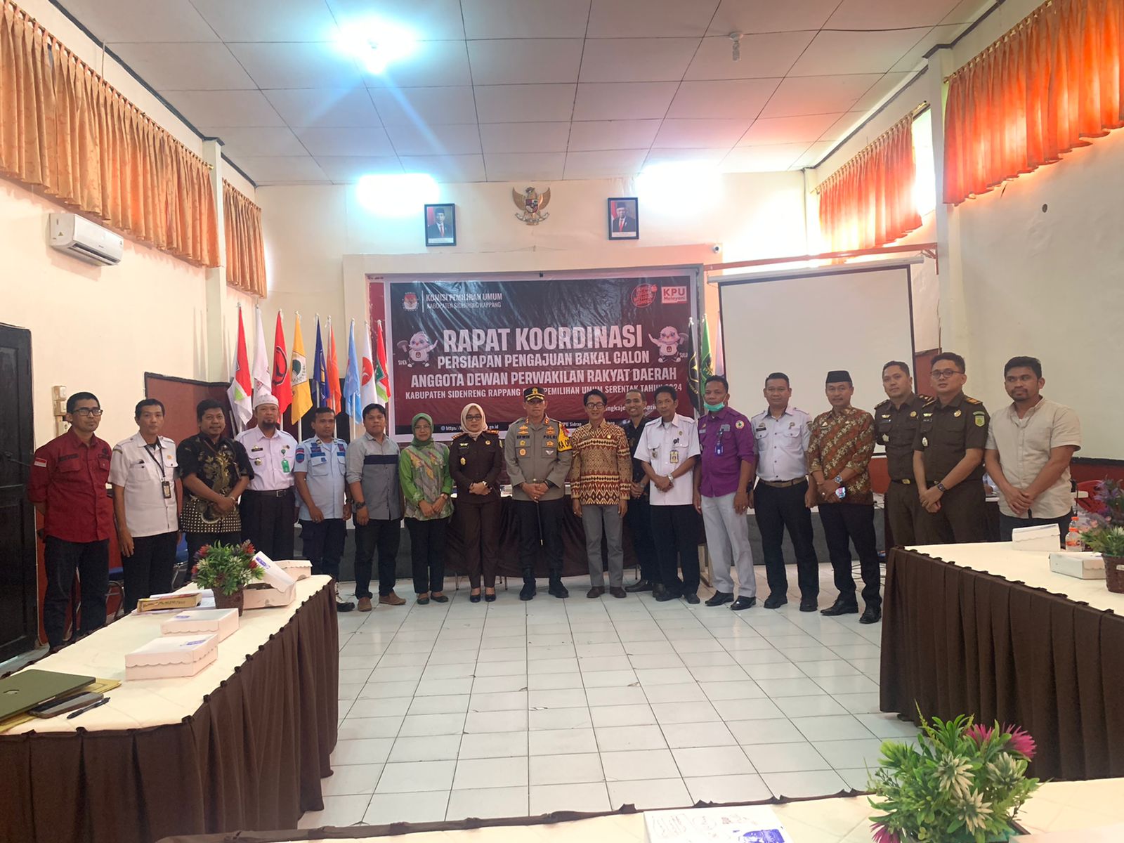 Bawaslu Sidrap hadiri Rakor Persiapan Pengajuan Bakal Calon Anggota DPRD yang di Gelar KPU