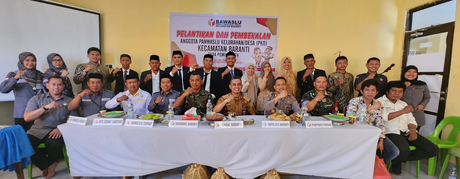 Hadir di Pelantikan Panwaslu Kelurahan/Desa Ini Pesan Muhardin