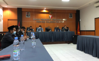 Ketua Bawaslu Sidrap, hadiri Kegiatan Evaluasi dan Laporan Penyelesaian Sengketa Bawaslu Sulsel
