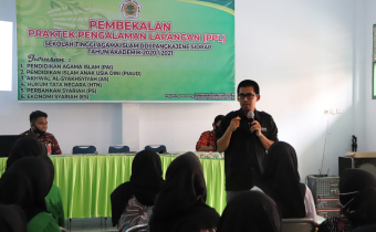 Andi Syaiful Memaparkan Pendidikan Politik Pada Kegiatan Pembekalan Praktek Pengalaman Lapangan (PPL) Mahasiswa STAI DDI SIDRAP.