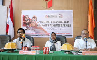 Bawaslu Sidrap Gelar Rapat Fasilitasi dan Pembinaan Aparatur Pengawas Pemilu