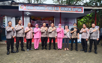 Rangkaian HUT Bawaslu Kabupaten/Kota, Bawaslu Sidrap gelar Aksi Kemanusiaan Donor Darah