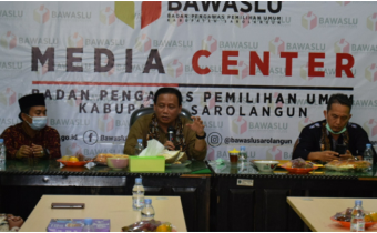 Launching Logo Humas Bawaslu Sidrap
